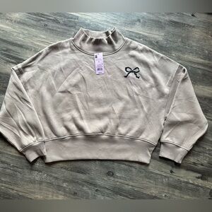 Wild Fable mock turtleneck sweatshirt